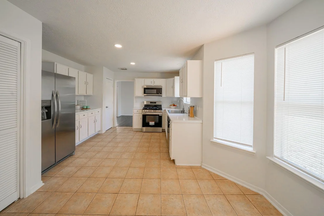 Photo of 19727 Glenfinch Lane