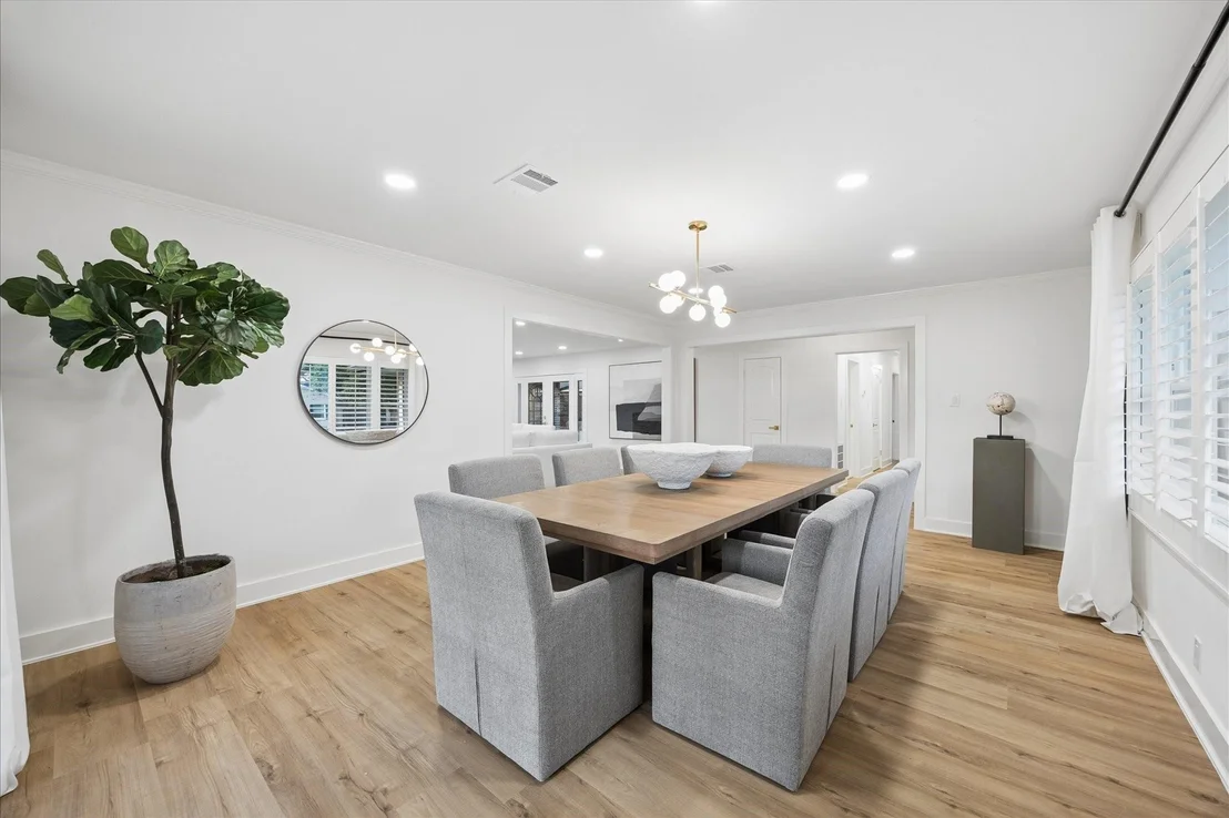 Photo of 6434 Pineshade Lane