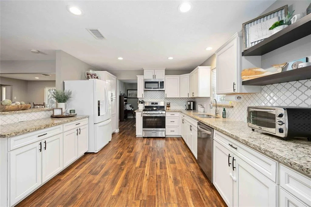 Photo of 2114 Oceanview Drive