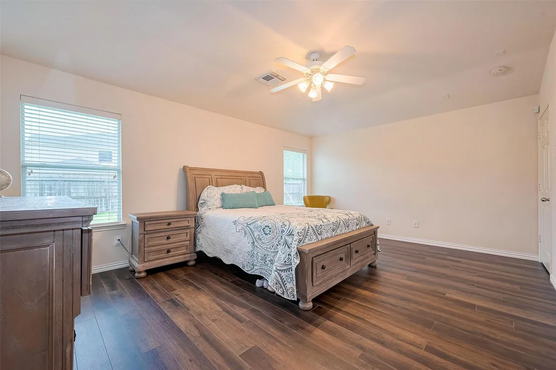 Photo of 1007 Casting Springs Way