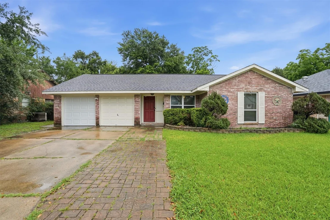 Photo of 2605 Burke Road