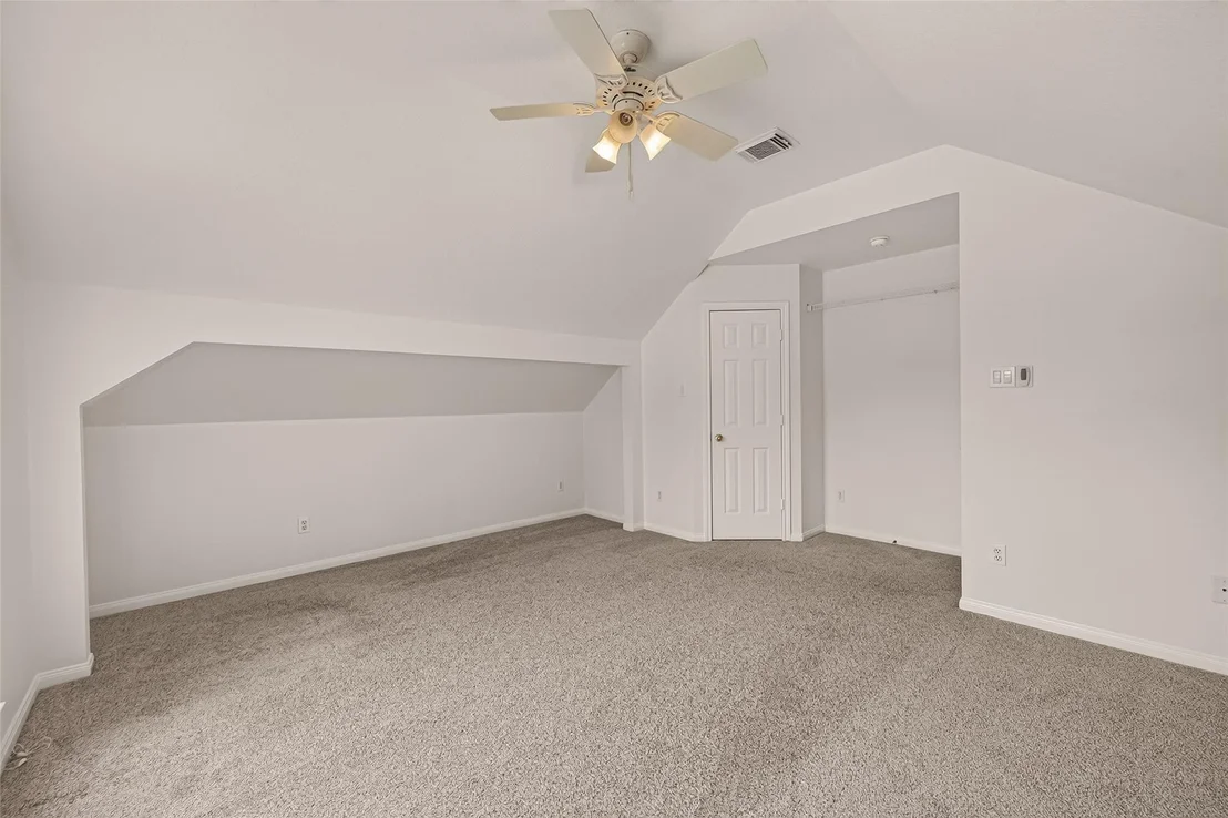 Photo of 6027 Dunsley Drive