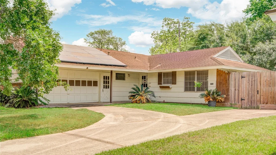 Photo of 4753 Redstart Street