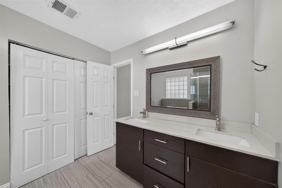 Photo of 2963 Shadow Trail Drive