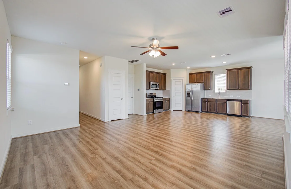 Photo of 21239 Shore Bluff Drive