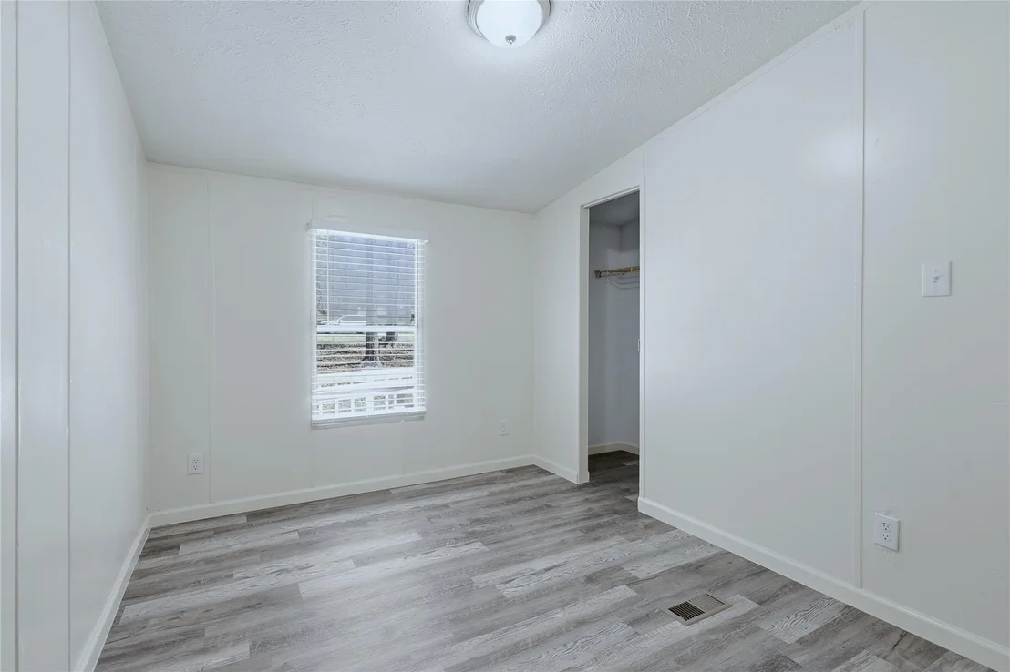 Photo of 4484 Grand Oaks Drive
