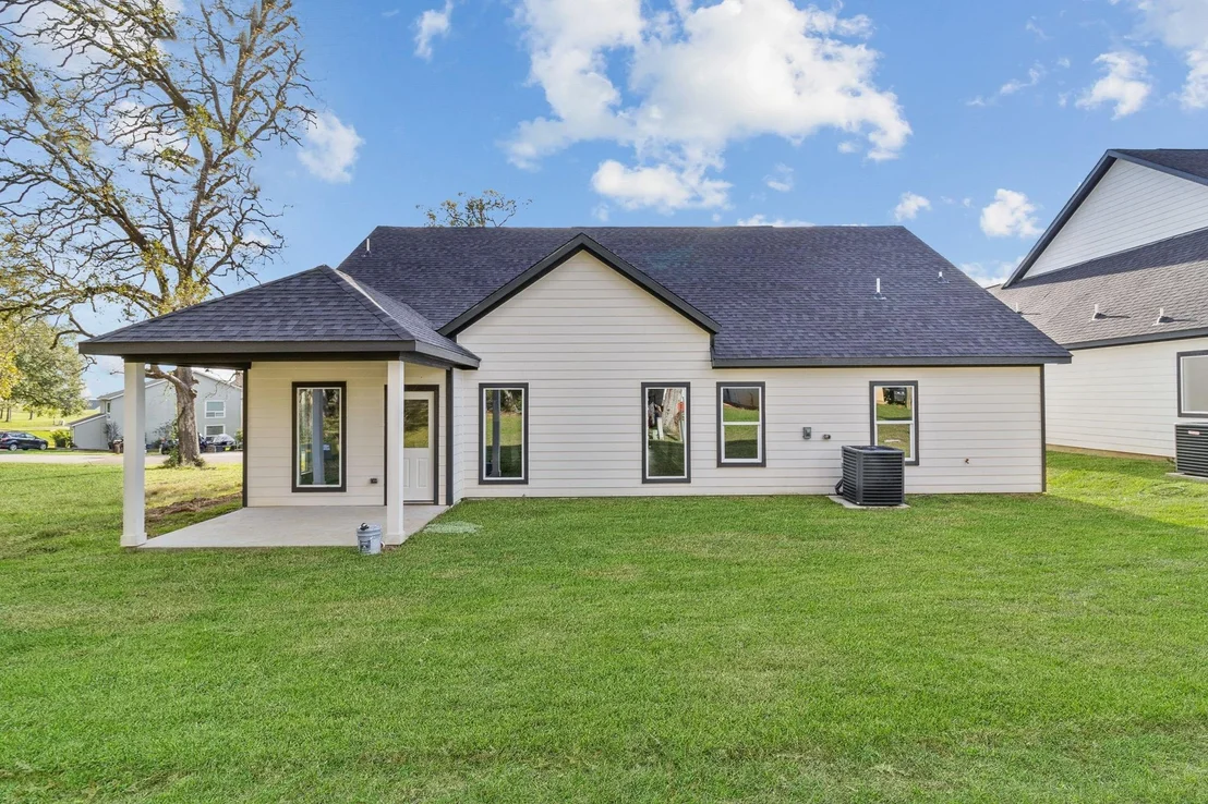 Photo of 419 Echo Lane