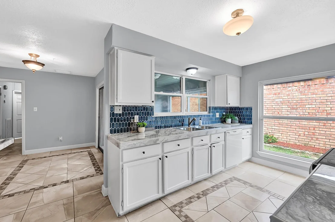 Photo of 8910 Beau Monde Drive