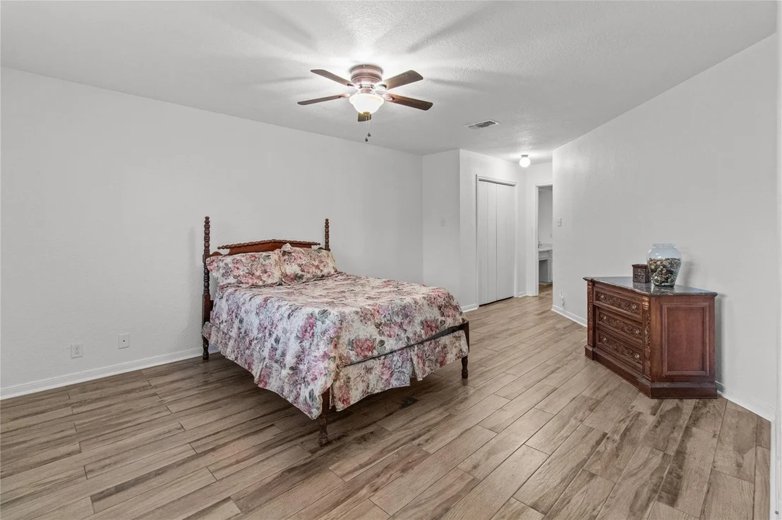 Photo of 9 Colony Square