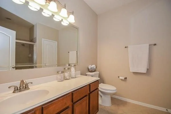 Photo of 623 W Newport Bend