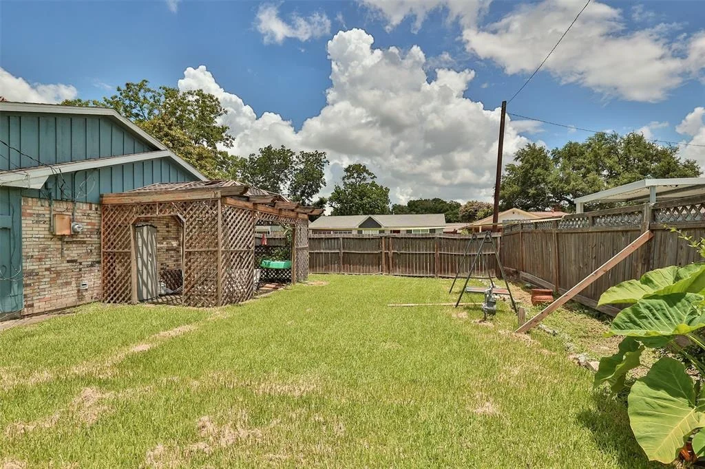 Photo of 2805 Huckleberry Lane