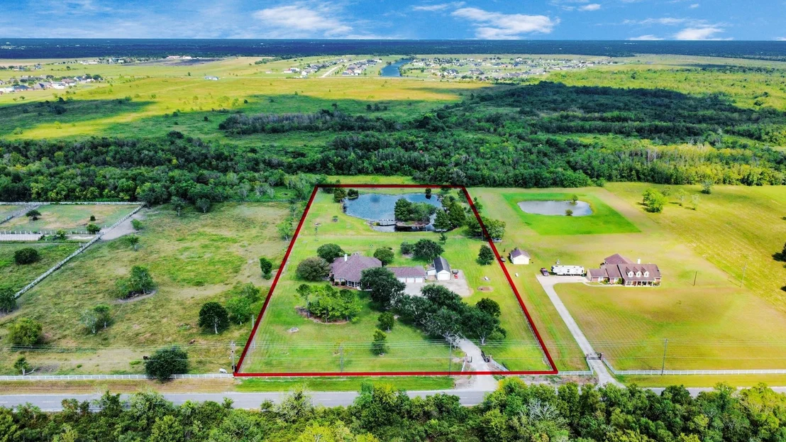 Photo of 7511 County Road 511