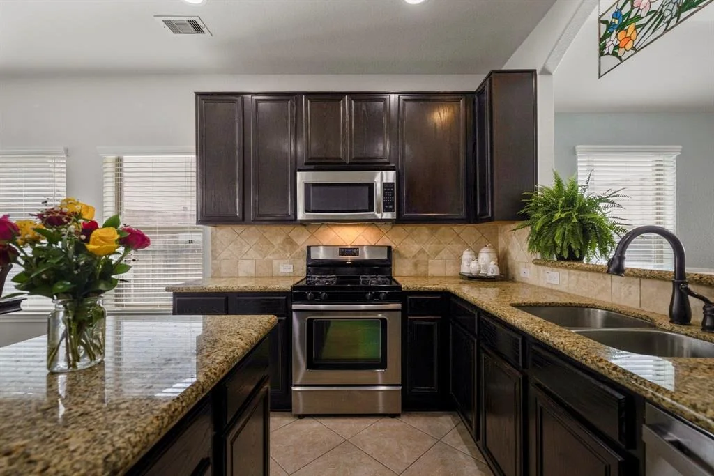 Photo of 2807 Lockeridge Bend Drive