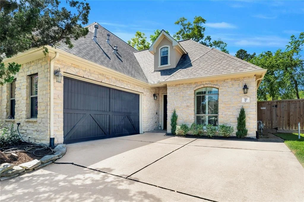Photo of 70 Mill Point Place