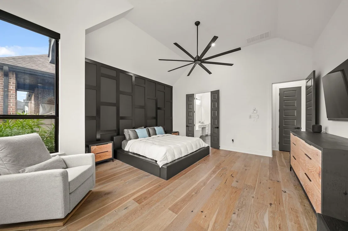 Photo of 2932 Harbor Spring Way
