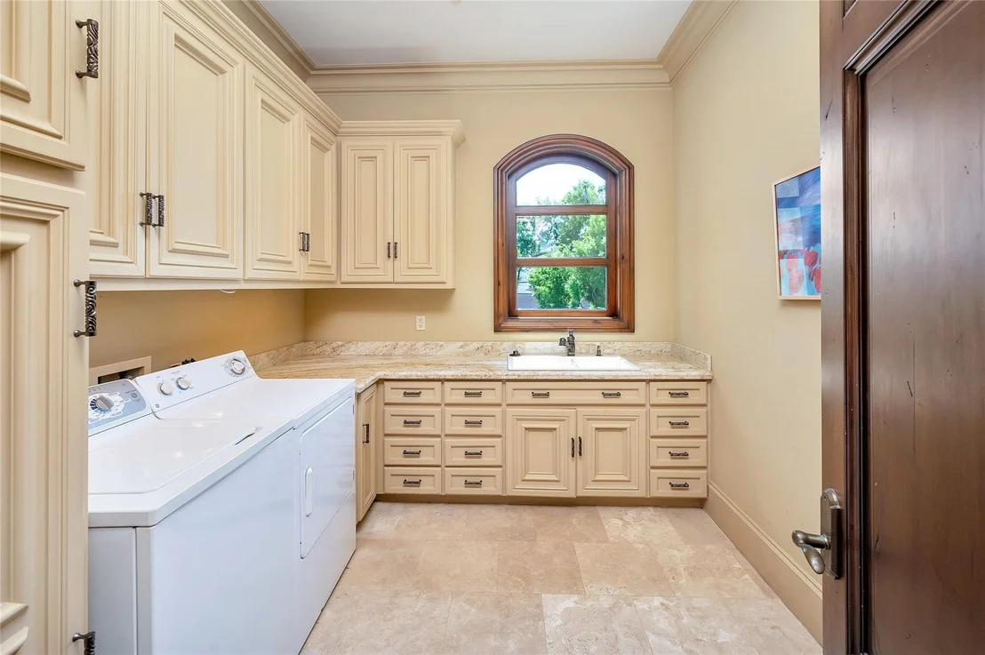 Photo of 5530 Tilbury Drive