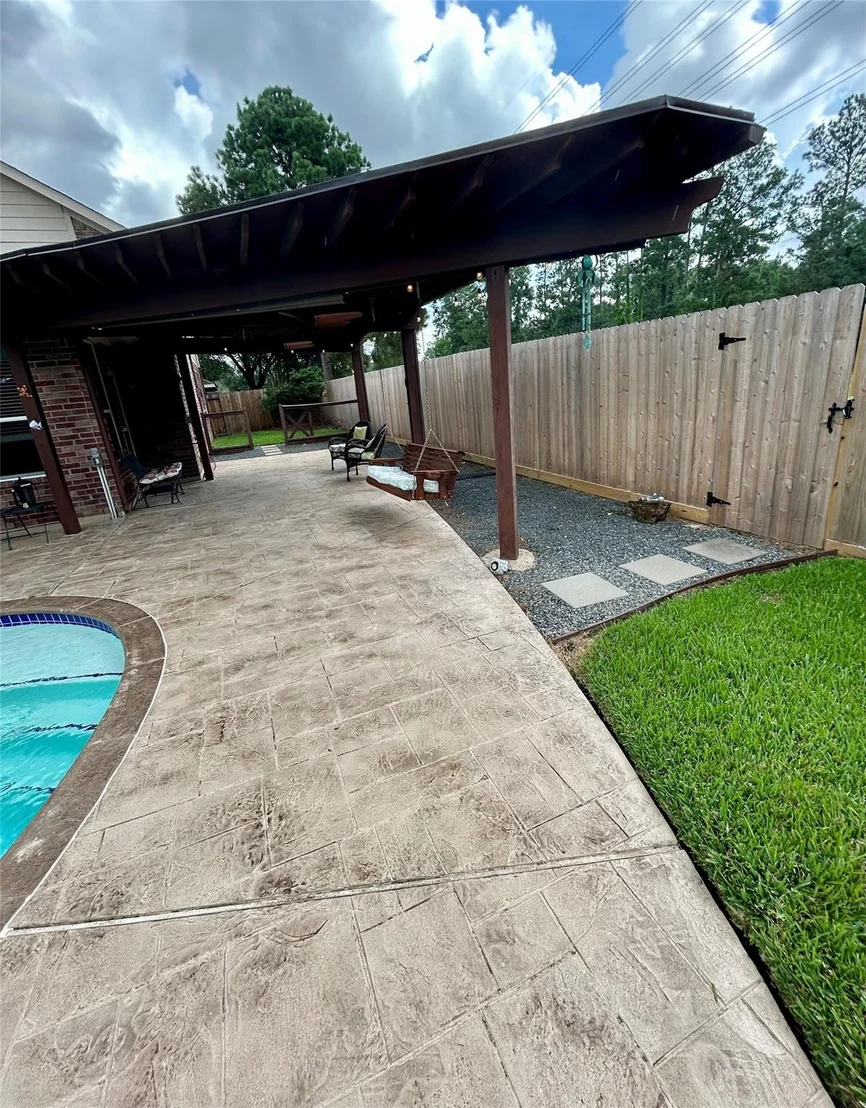 Photo of 15802 Deerpath Court