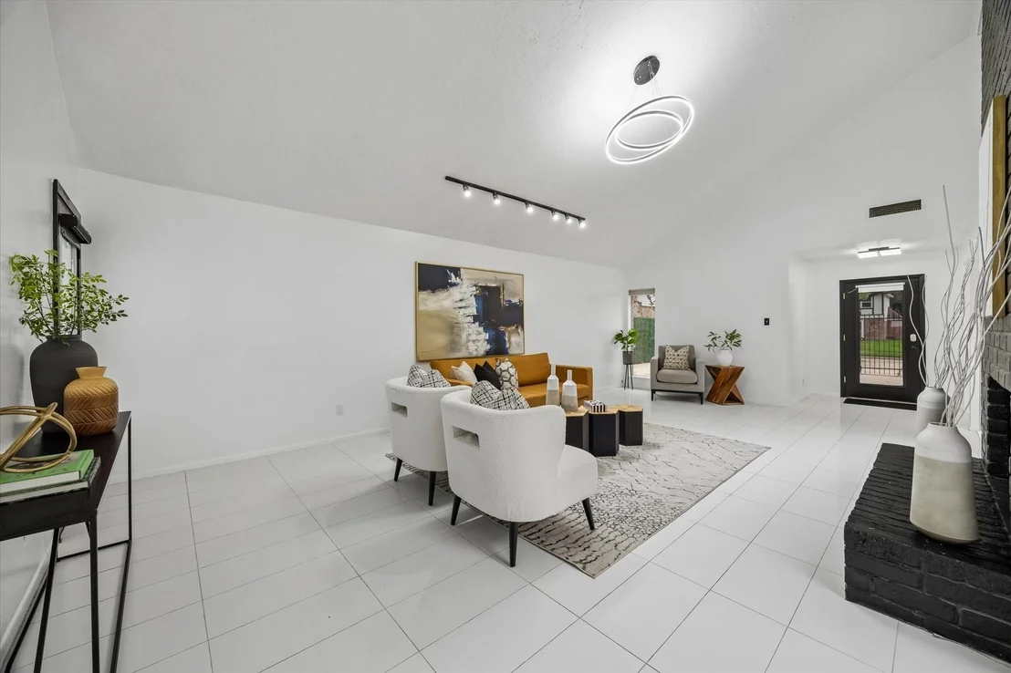 Photo of 11319 Olympia Drive