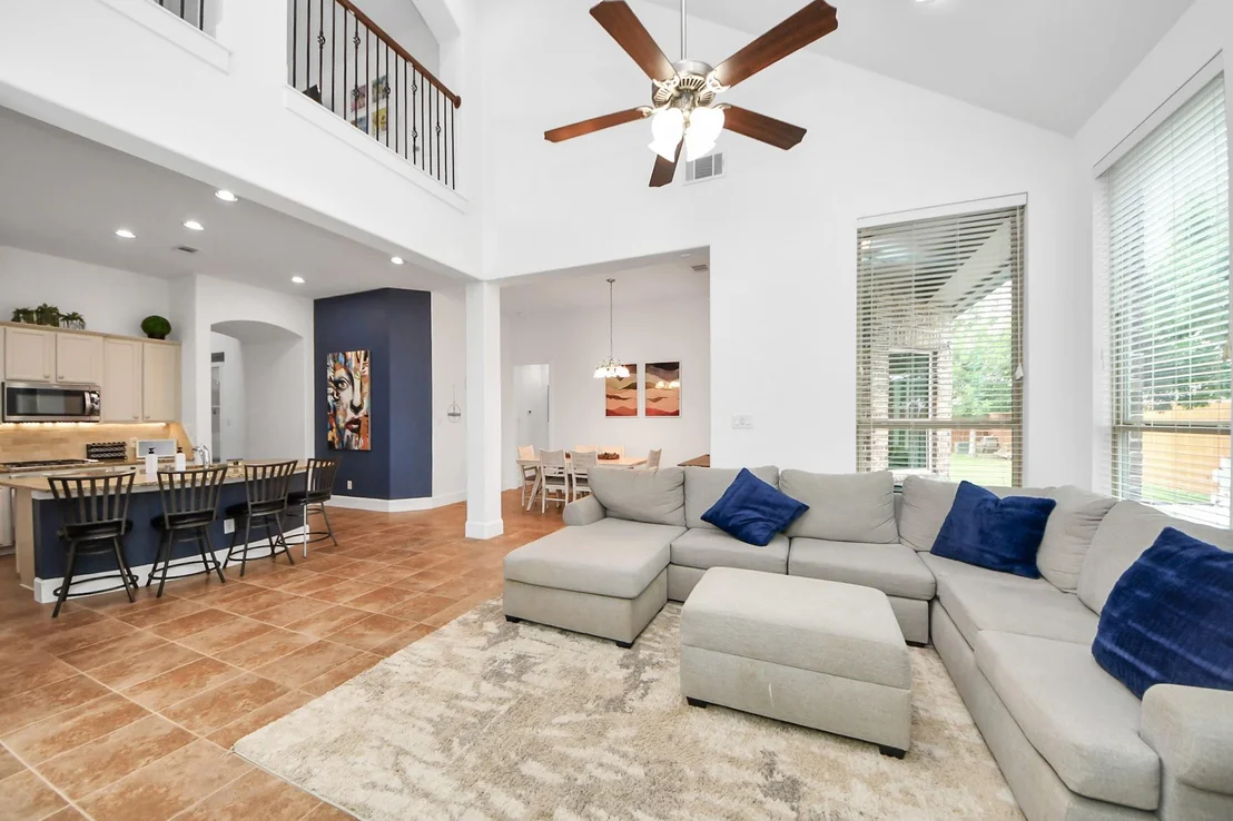 Photo of 2842 Walnut Crest Drive