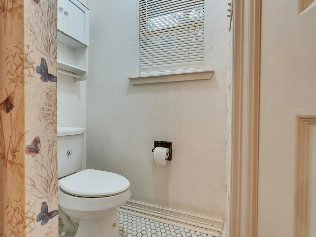 Photo of 185 Lake Drive