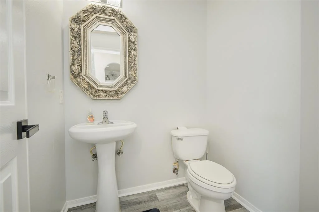 Photo of 2916 Eagle Lake Drive