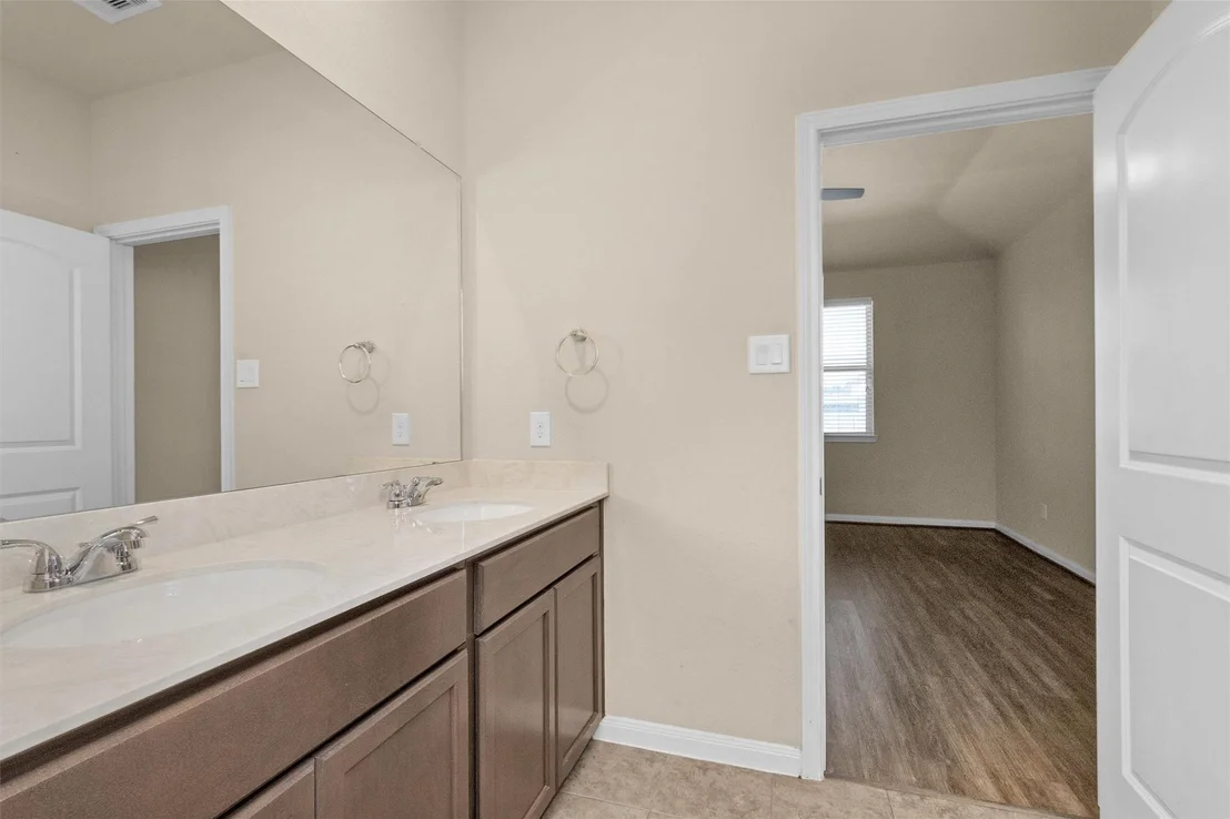 Photo of 419 Terra Vista Circle