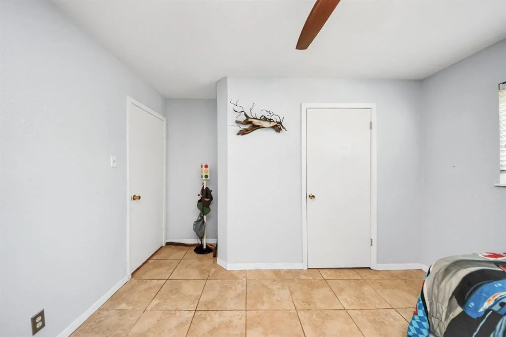Photo of 20521 Lakeside Drive