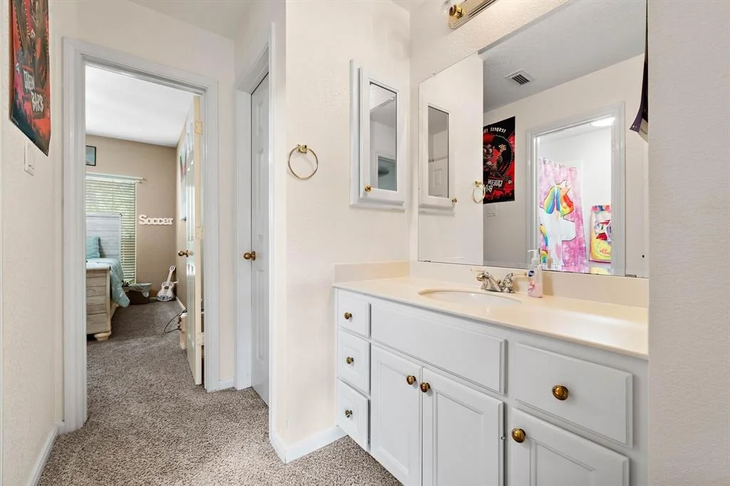 Photo of 3719 Emerald Falls Drive