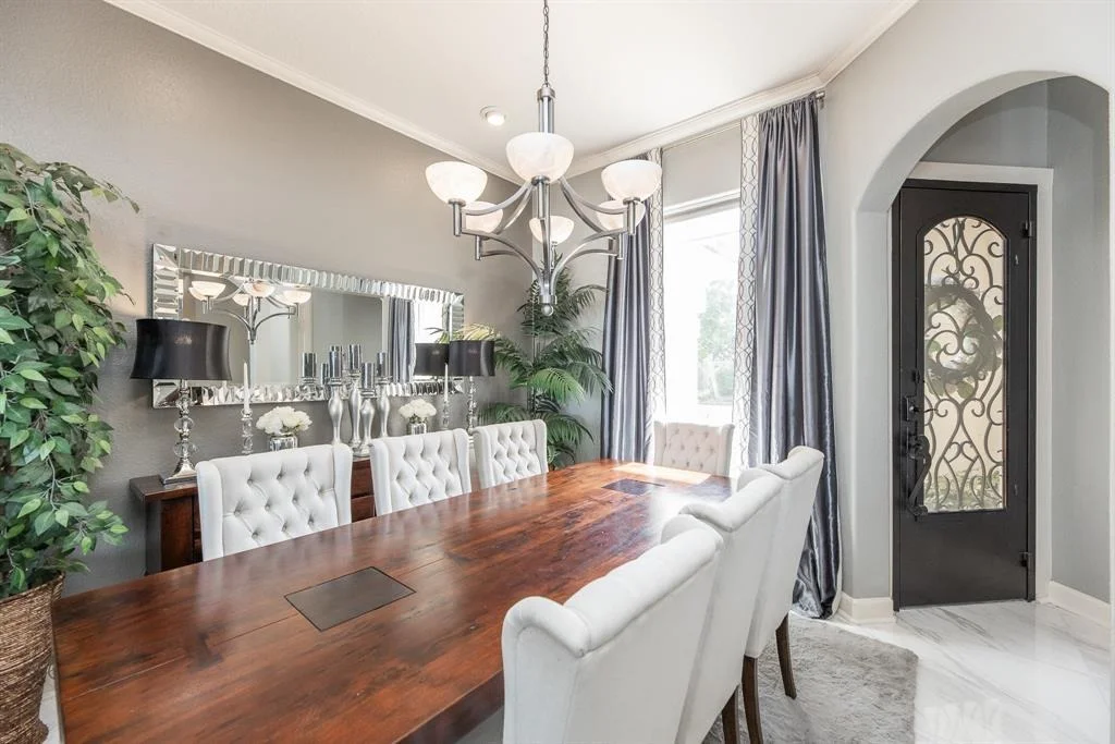 Photo of 305 Harborside Circle