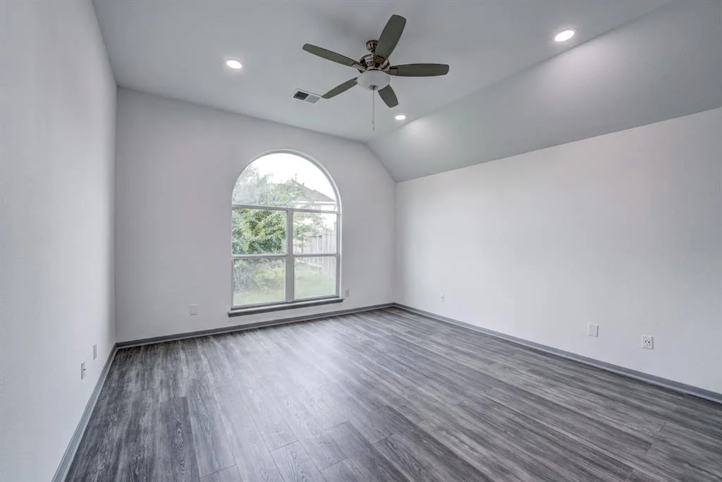Photo of 18726 River Meadows Road