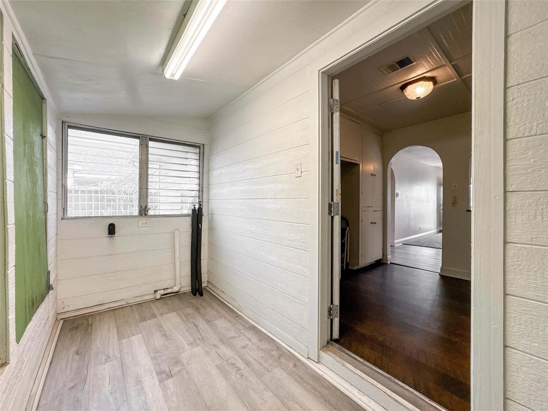 Photo of 8321 Leander Street