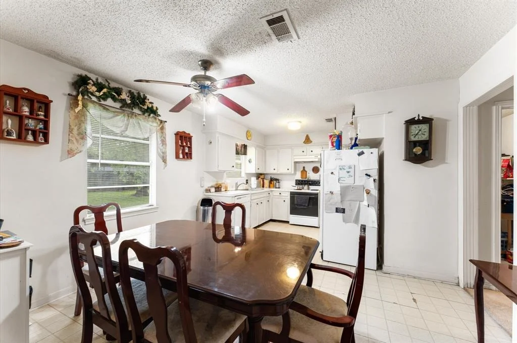 Photo of 17907 Wild Oak Drive