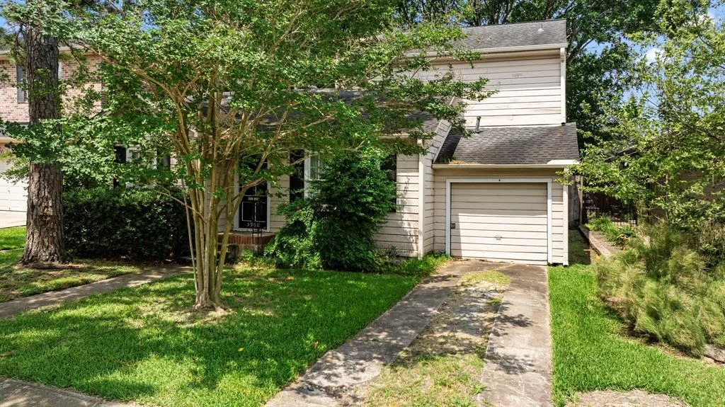 Photo of 5908 Community Drive