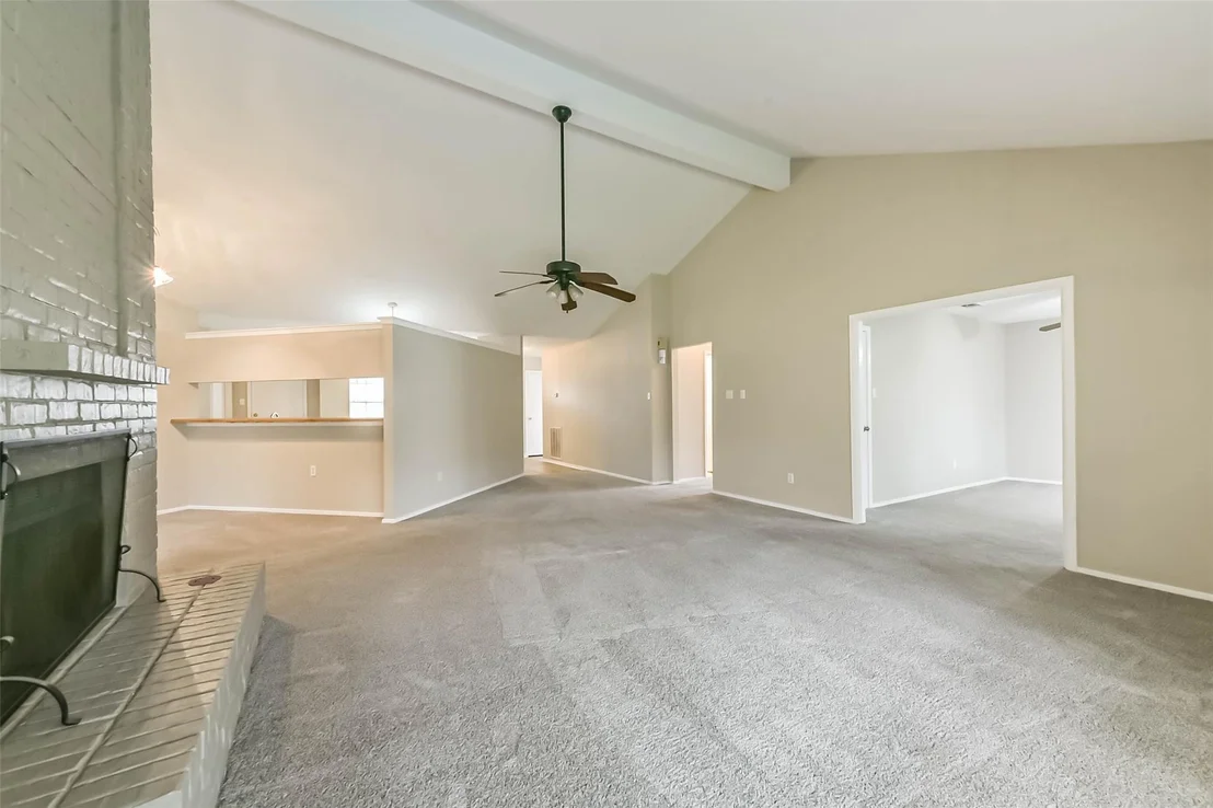 Photo of 20015 Lions Gate Drive