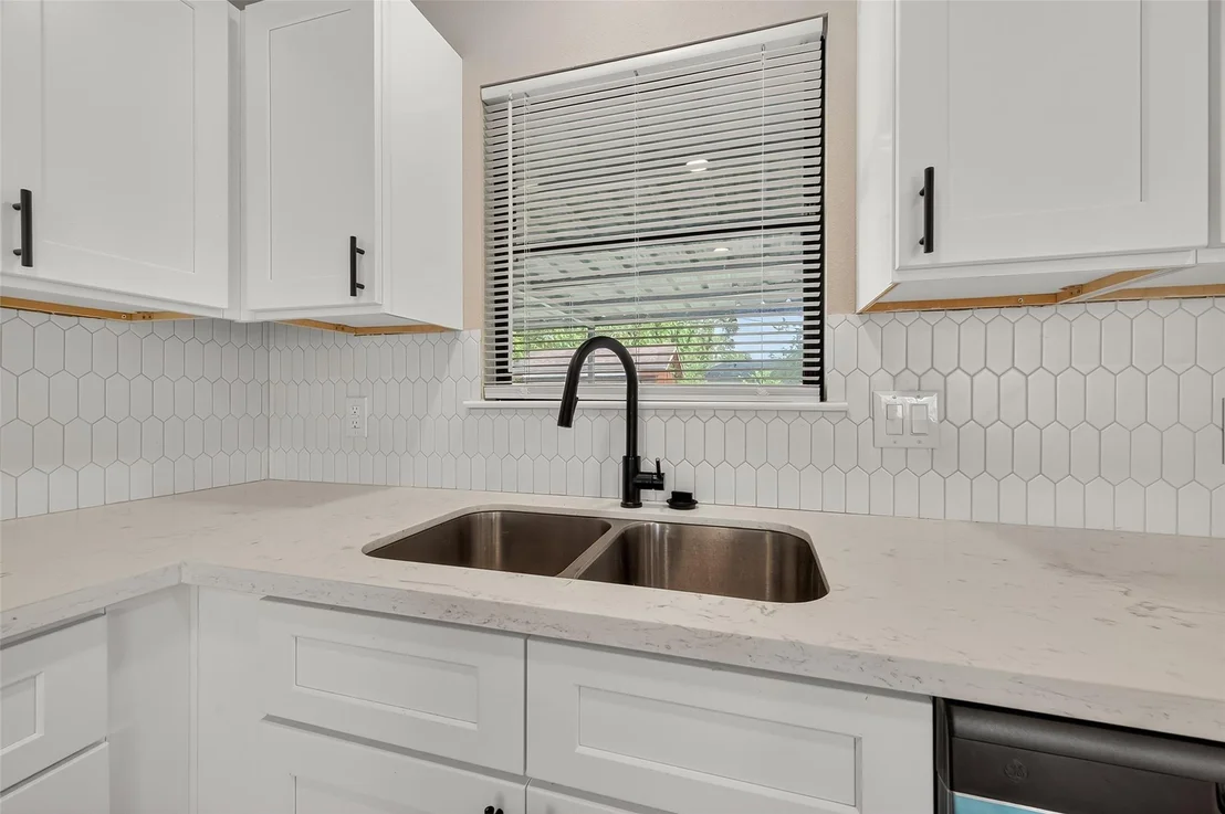 Photo of 4403 Botany Lane