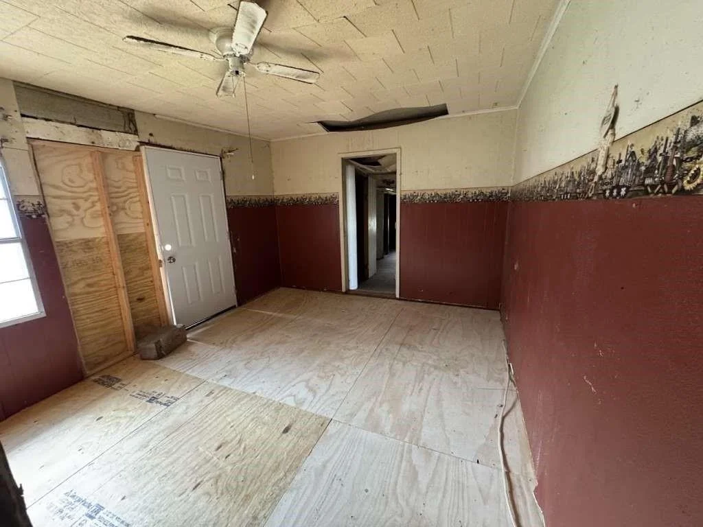 Photo of 610 W Garrison Avenue