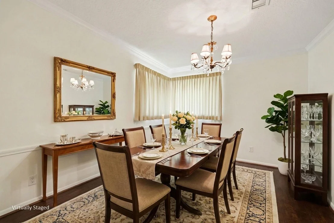 Photo of 26222 Oakhurst Drive