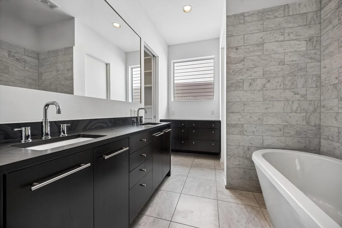 Photo of 4309 Lillian Street