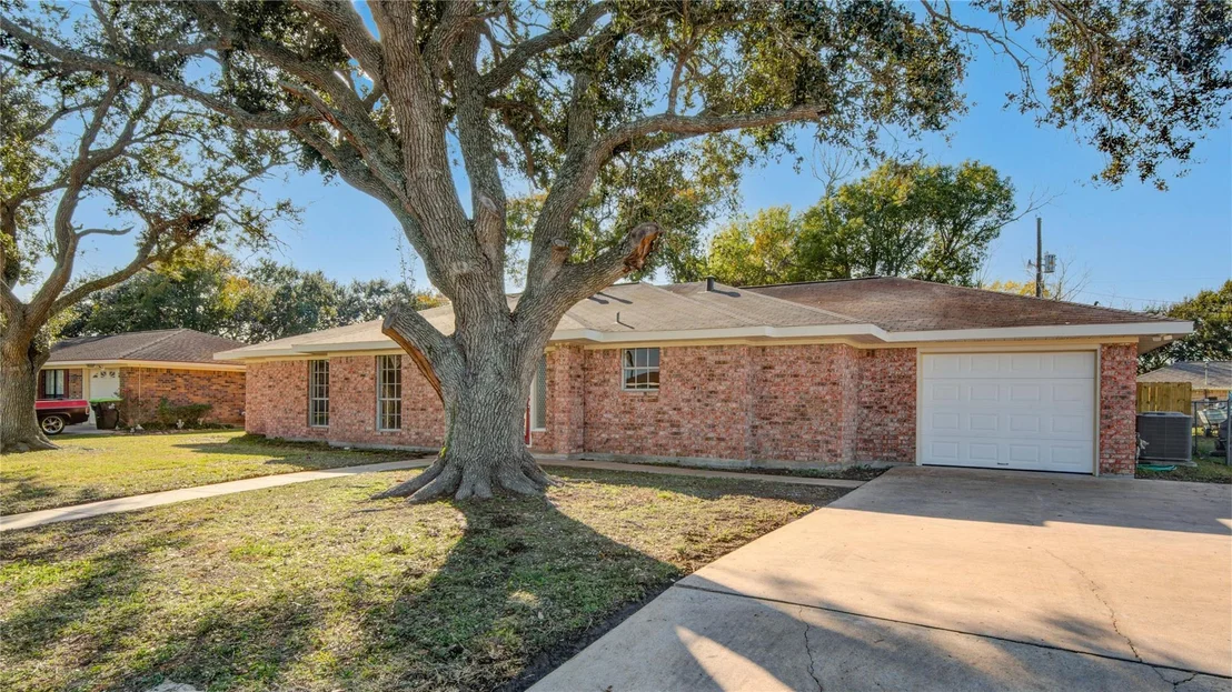 Photo of 3416 Walnut Drive