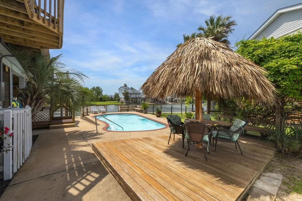 Photo of 1415 Mango Drive
