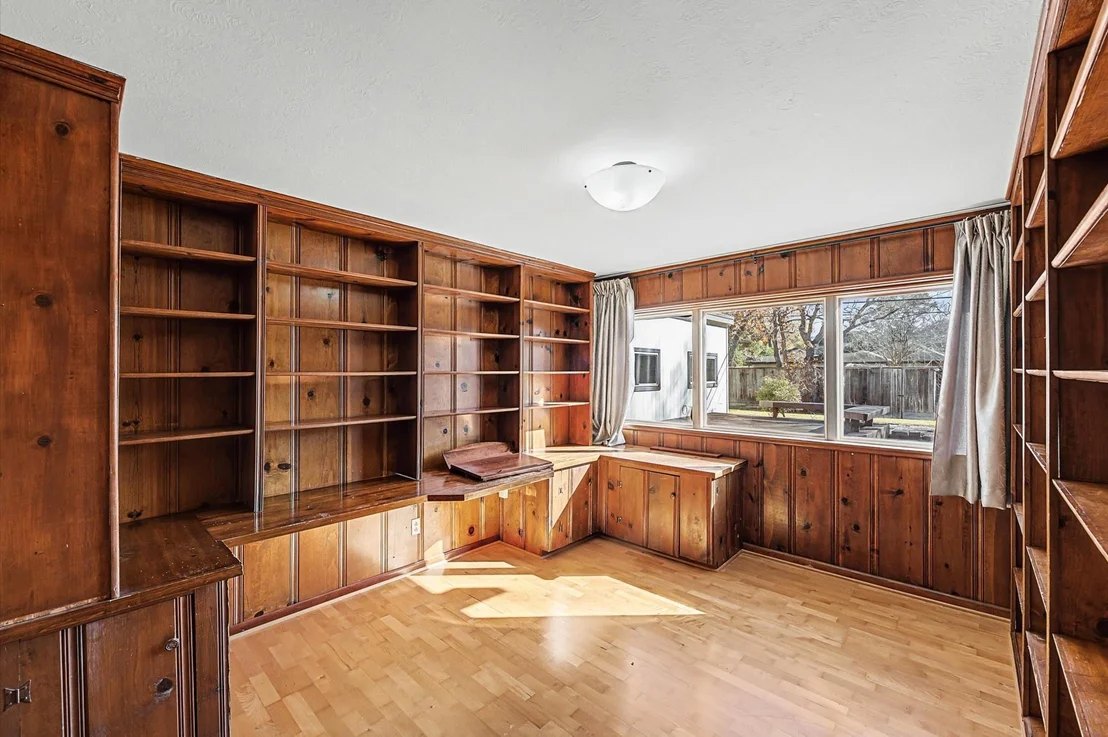 Photo of 9107 Timberside Drive