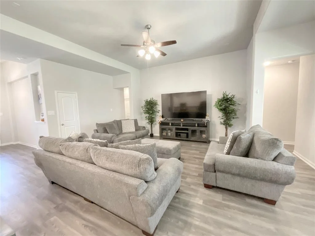 Photo of 16166 Hidalgo Street