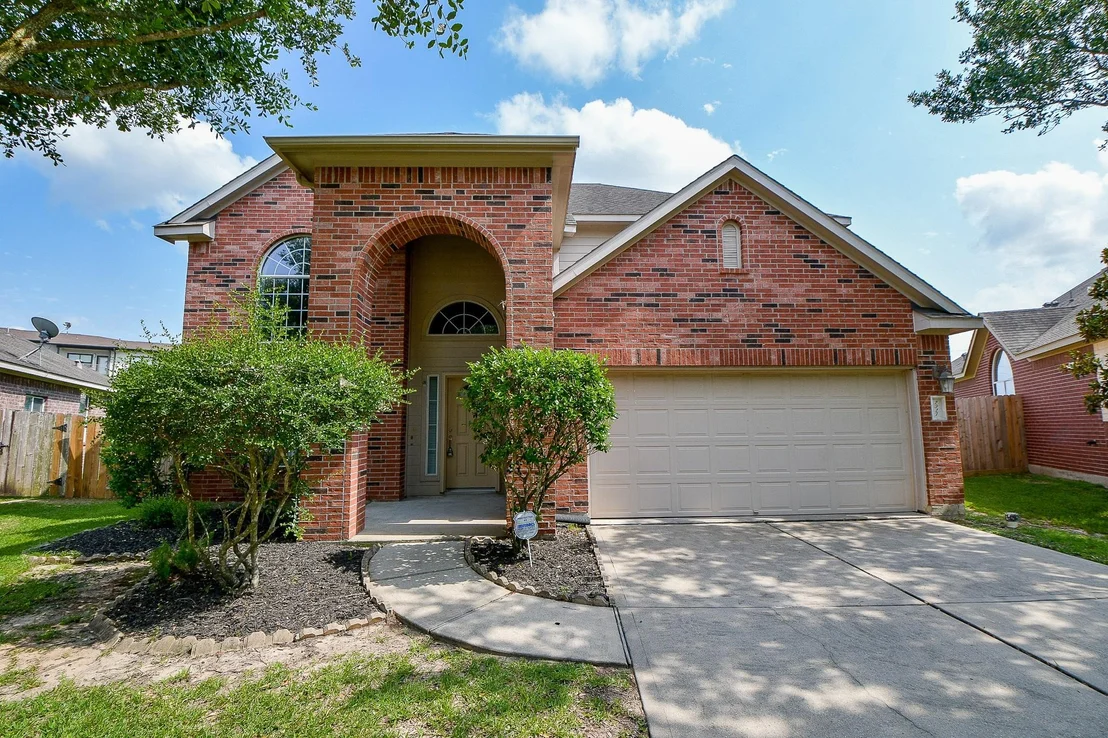 Photo of 2927 Empire Oaks Lane