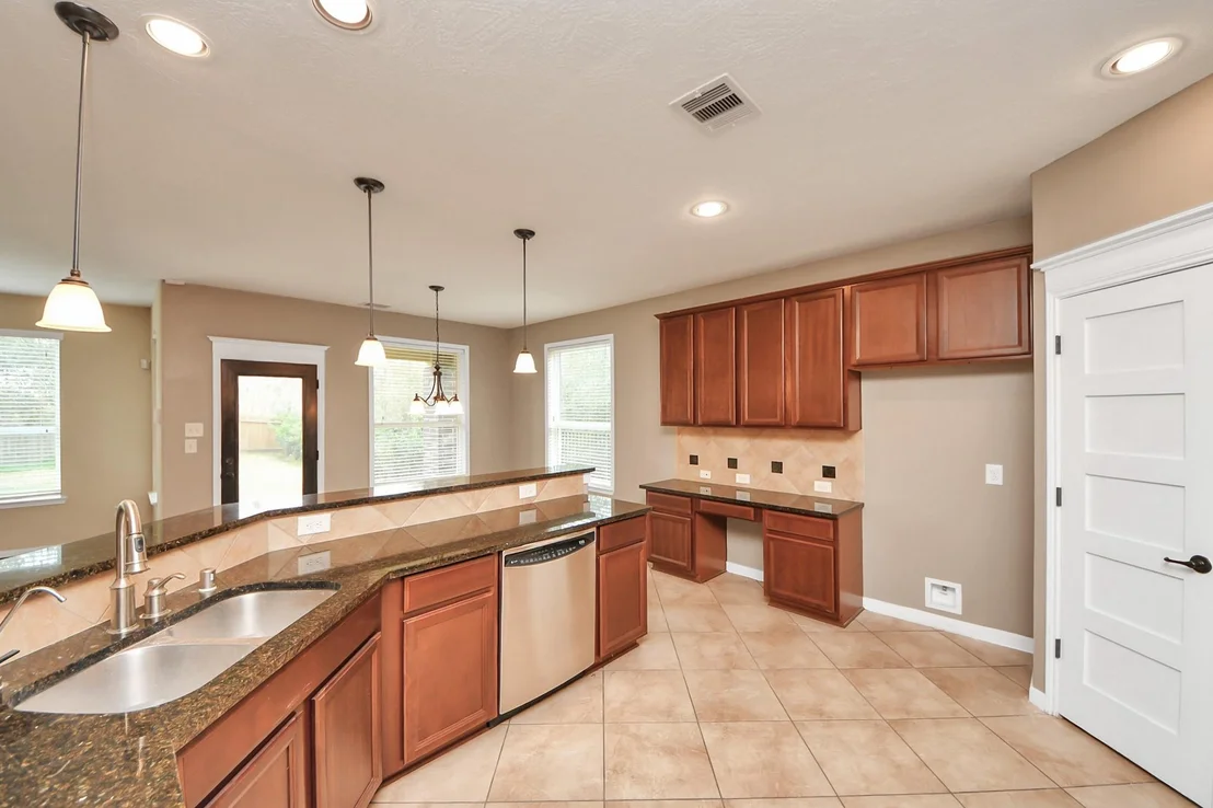 Photo of 18006 E Williams Bend Drive