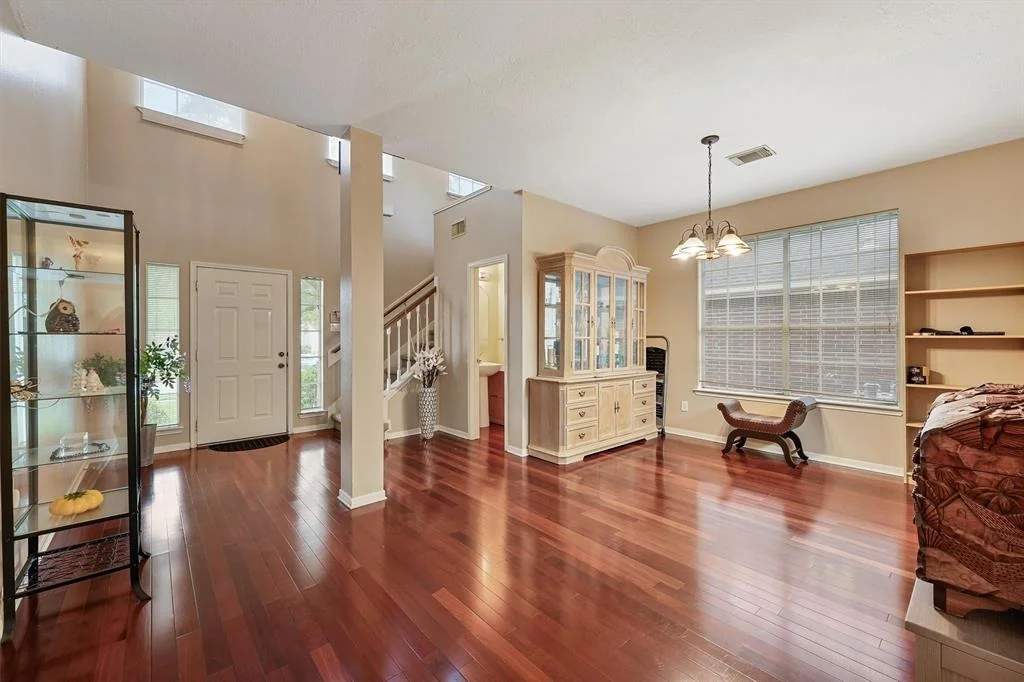 Photo of 9911 Goldenglade Drive