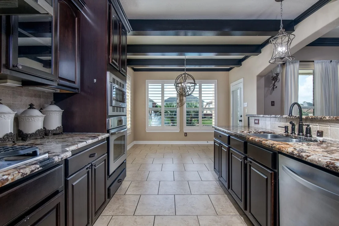 Photo of 18119 Blues Point Drive