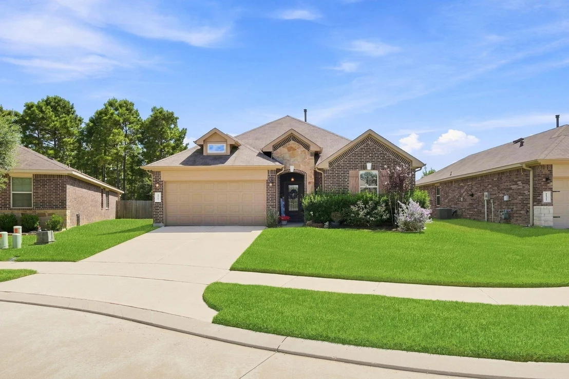 Photo of 11307 Dawn Beach Lane