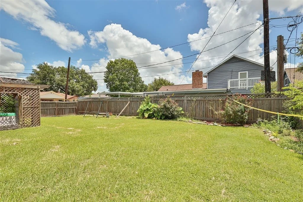 Photo of 2805 Huckleberry Lane
