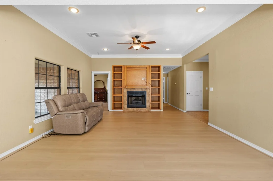 Photo of 311 Sam Houston Drive
