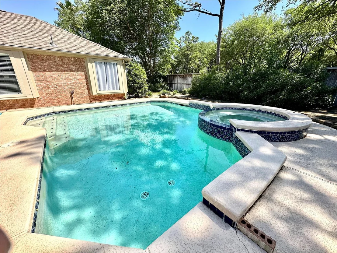 Photo of 8910 Everhart Lane